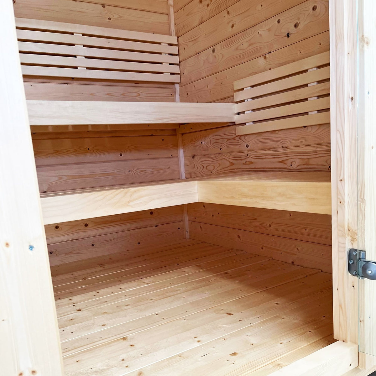 SaunaLife G2 outdoor sauna, view 5